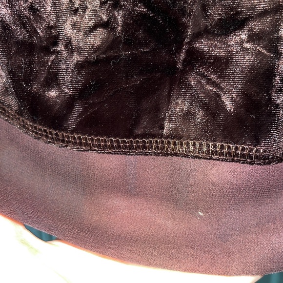 Simply Vera top, dark brown crushed velvet, sheer hemline & metallic stitching - Picture 5 of 8
